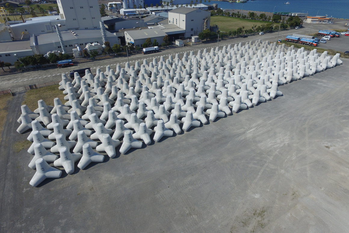 令和元年度細島港(外港地区)防波堤(南沖)消波ブロック製作工事(第3次)