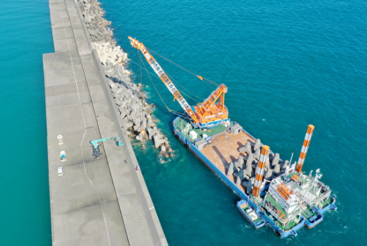 平成31年度一般生産3-10-5号川南漁港北沖防波堤ケーソン製作据付工事(7工)